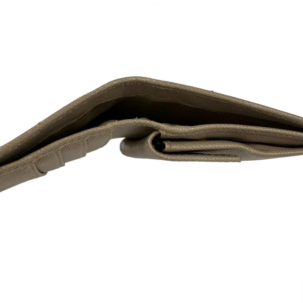 Prada Bifold Wallet - Picture 4 of 9